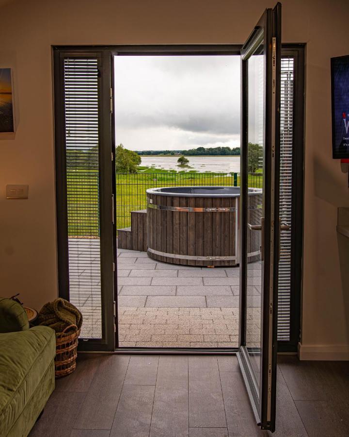 Lough Beg Glamping Hotel Newferry Exterior foto