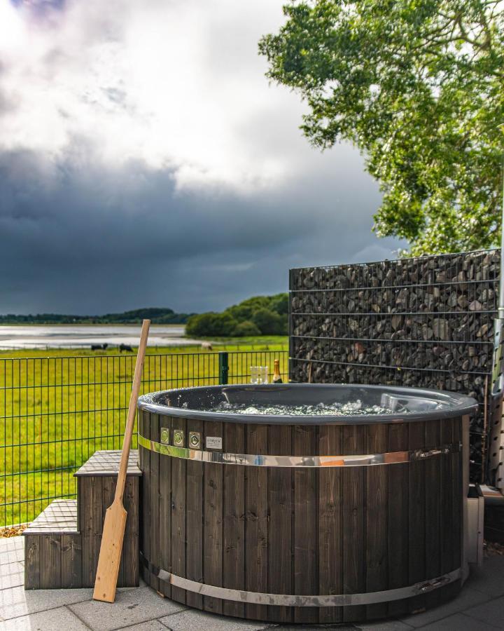 Lough Beg Glamping Hotel Newferry Exterior foto